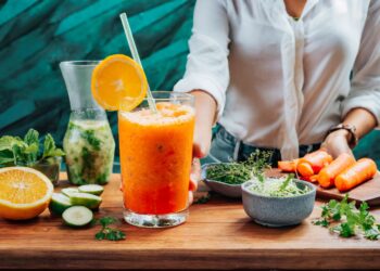 Simplemente Refrescante: Recetas Saludables De Bebidas Frescas