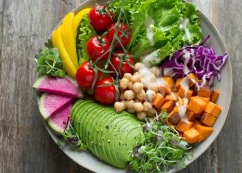 Cenas Saludables: Guía Completa con 35 Recetas Ligeras y Nutritivas