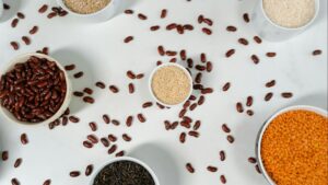 Proteínas vegetales: las mejores fuentes y cómo combinarlas para una dieta completa