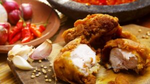Pollo al ajillo: receta tradicional fácil y jugosa